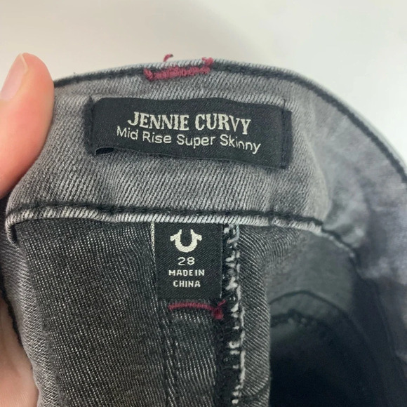 True Religion Jennie Curvy Jeans Women's 28 Gray  Denim Mid Rise Skinny Raw Hem - Picture 14 of 15